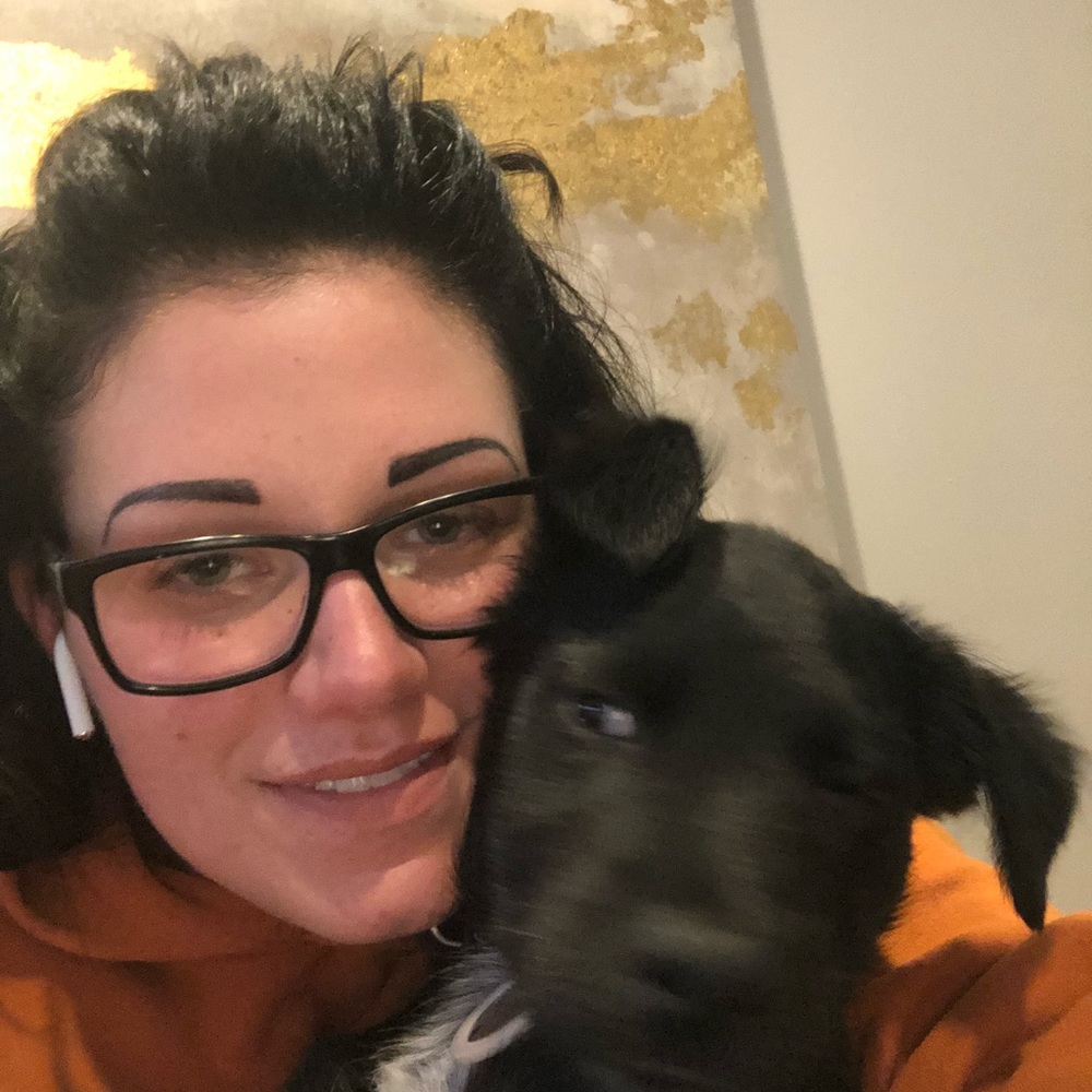 Meet your Posher, Danielle